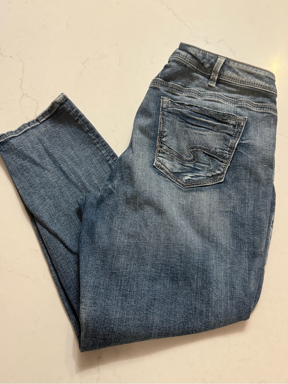 Silver Jeans Suki Slim Bootcut Medium Wash Jeans Size 18/27